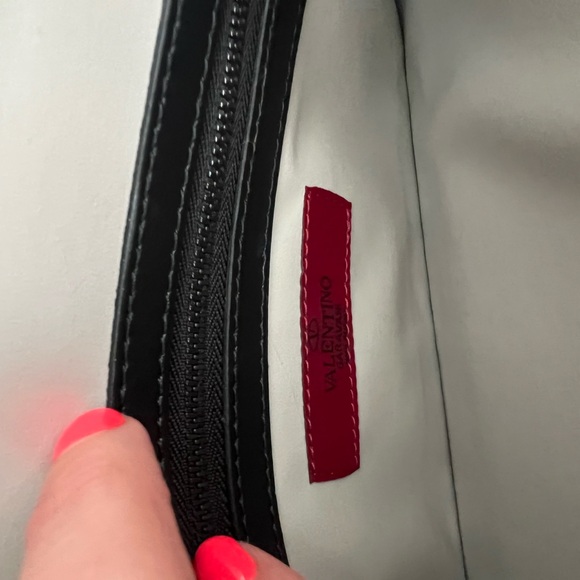 Valentino Rockstud clutch black and silver with chain - Picture 4 of 9